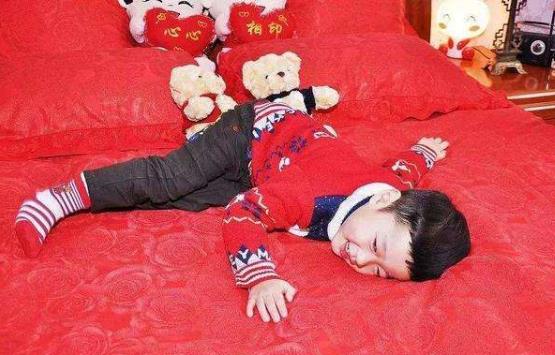 滚床单是什么意思？滚床单什么姿势最舒服？滚床单姿势图片