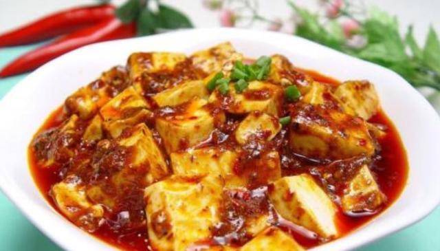 正宗麻婆豆腐，川菜大厨是这样做的，麻辣鲜香，看完自己也学会了