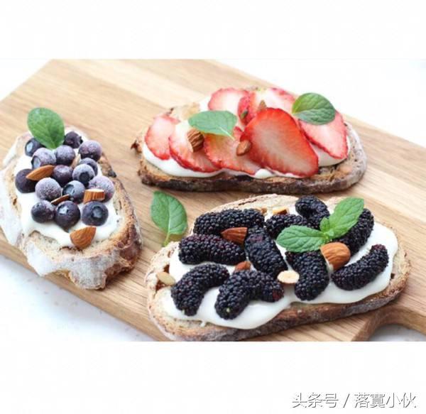 喝酒第二天吃什么养胃护肝：5个饮食方案帮你缓解难受症状