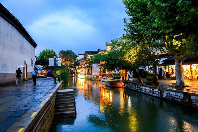 江南水乡六大古镇是哪些：史上最全古镇旅游攻略