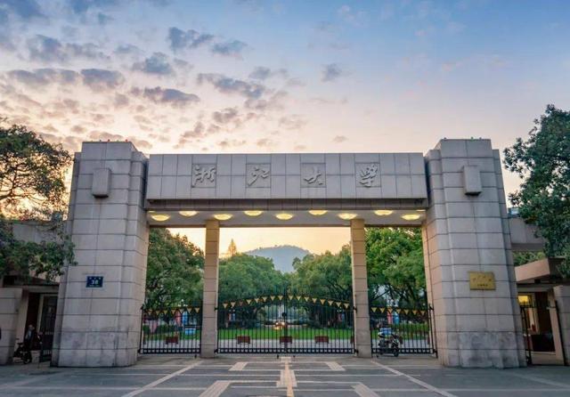 高考完，家长要不要给孩子买电脑？过来人有什么建议？