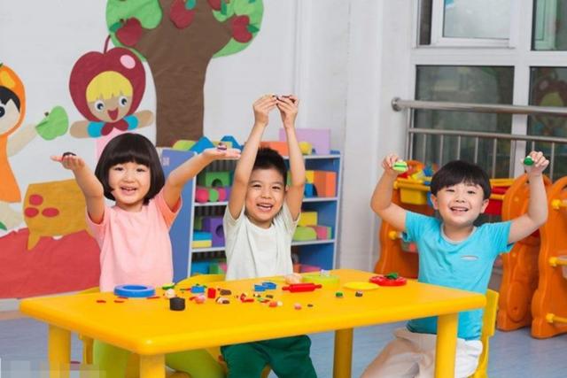 教育部带来“好消息”，幼儿园孩子们乐开了花，新规今年秋季实行