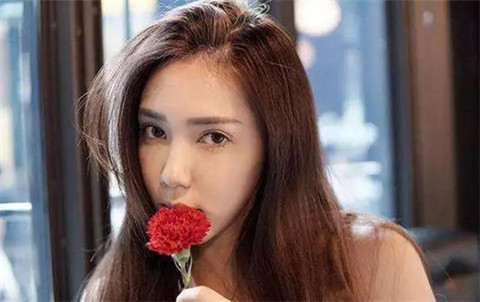 爱情告白短句，能感动女生的金句