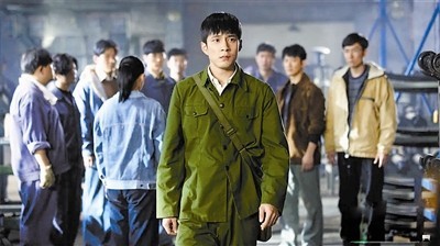 韩东君《沸腾人生》汲取“汽车人”身上奋进力量