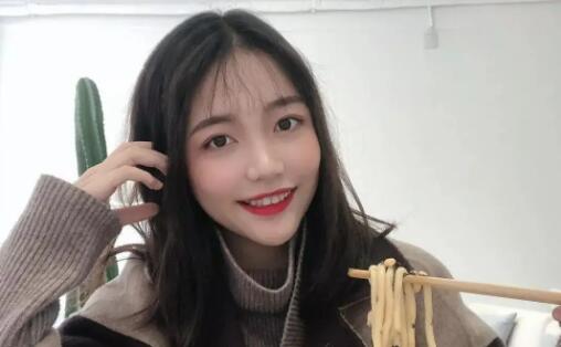 新疆女孩好不好追？看她的头像就知道了