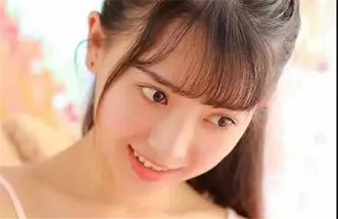 和女朋友闹矛盾了她不理我怎么办