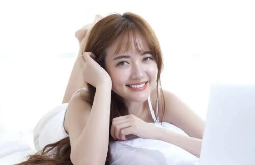 女生喜欢比自己小的男生吗？比自己小的男生好处多