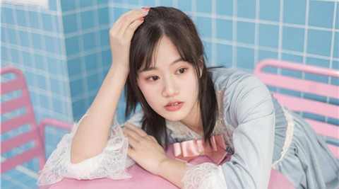 初次加到女生微信怎么打招呼开场？