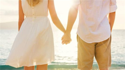 女生默认你可以睡她的行为，女人才会默认你的这三种行为