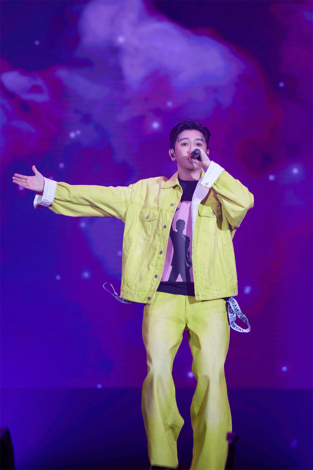 苏有朋巡演无锡站掀开新篇章 全新造型引领歌迷夏日狂欢