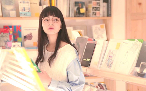 女孩动心的信号：别错过这些迹象