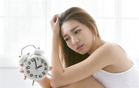 分手了退回礼物的女生 三个心理想法要知晓