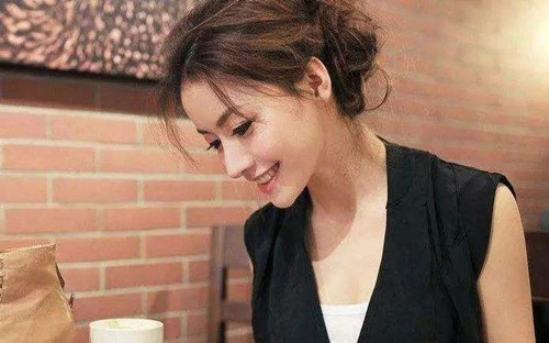 真心告白女生话语，独特情感表白，真诚待你