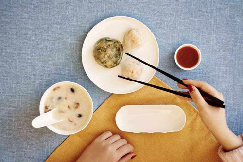 吃得少