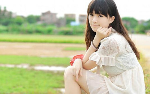 揭秘一句话魅力秘术，瞬间吸引心仪女生！