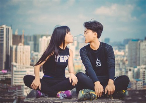 把男朋友心伤透了还能挽回吗 失去信任后还能修复男友的心吗?