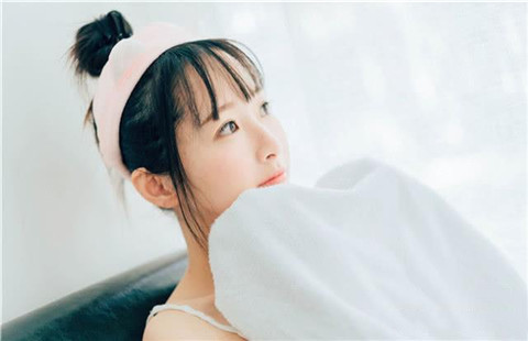 送男朋友情人节短信 今年可以给他发这些