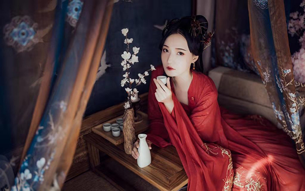 探索男士休闲的新高度，体验东莞会馆的出色服务