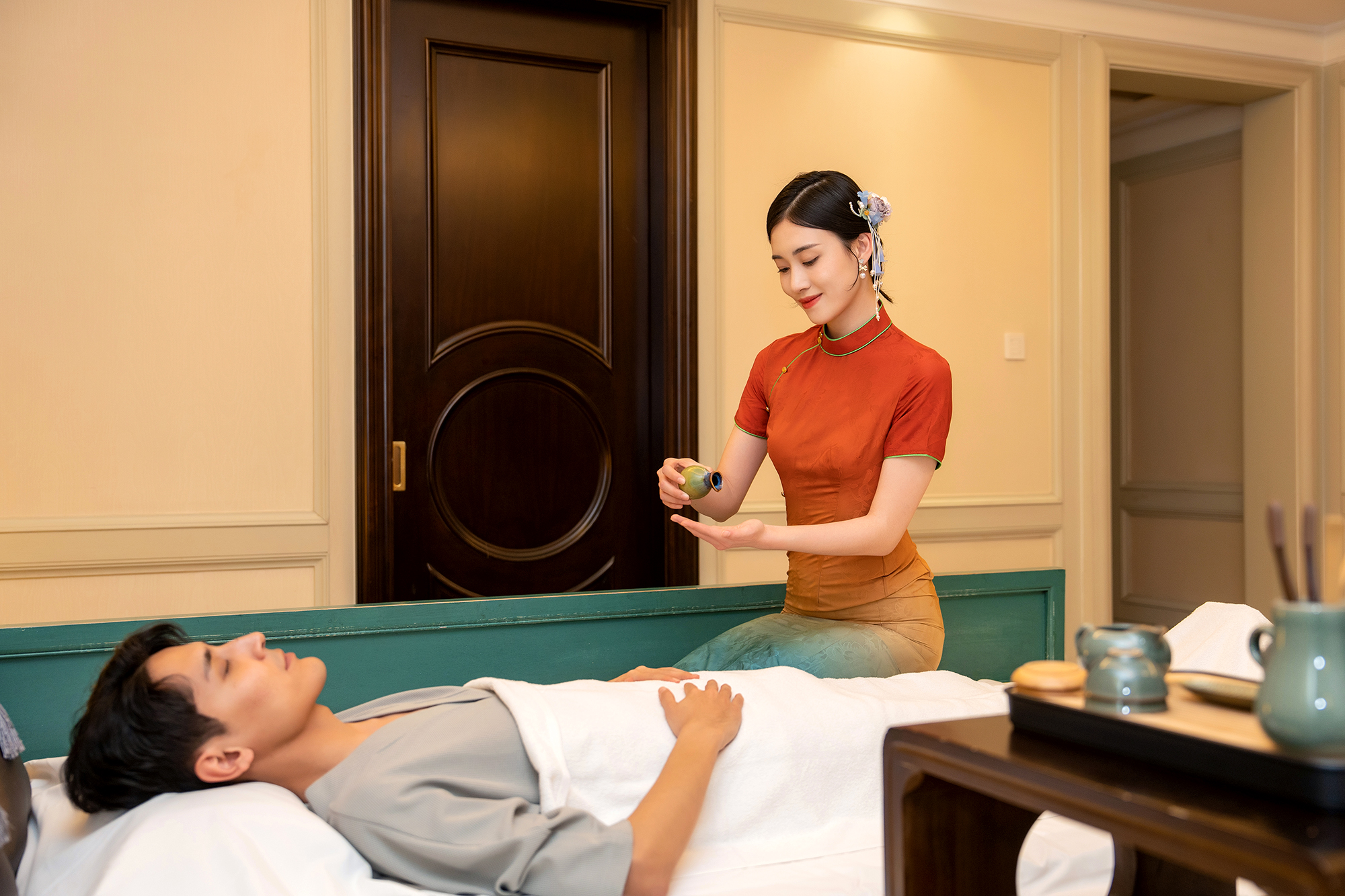 兄弟力挺的深圳男士按摩会馆,特色服务究竟有何魅力? 兄弟力挺的深圳男士按摩会馆,特色服务究竟有何魅力?