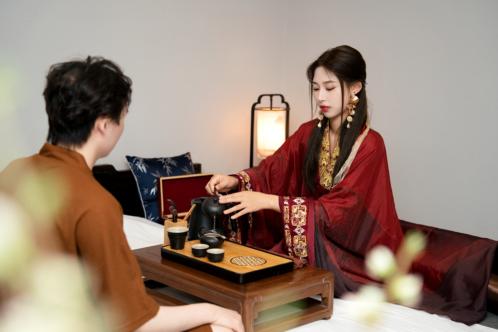 体验珠海男士按摩会馆的特色服务，不负兄弟的强烈推荐