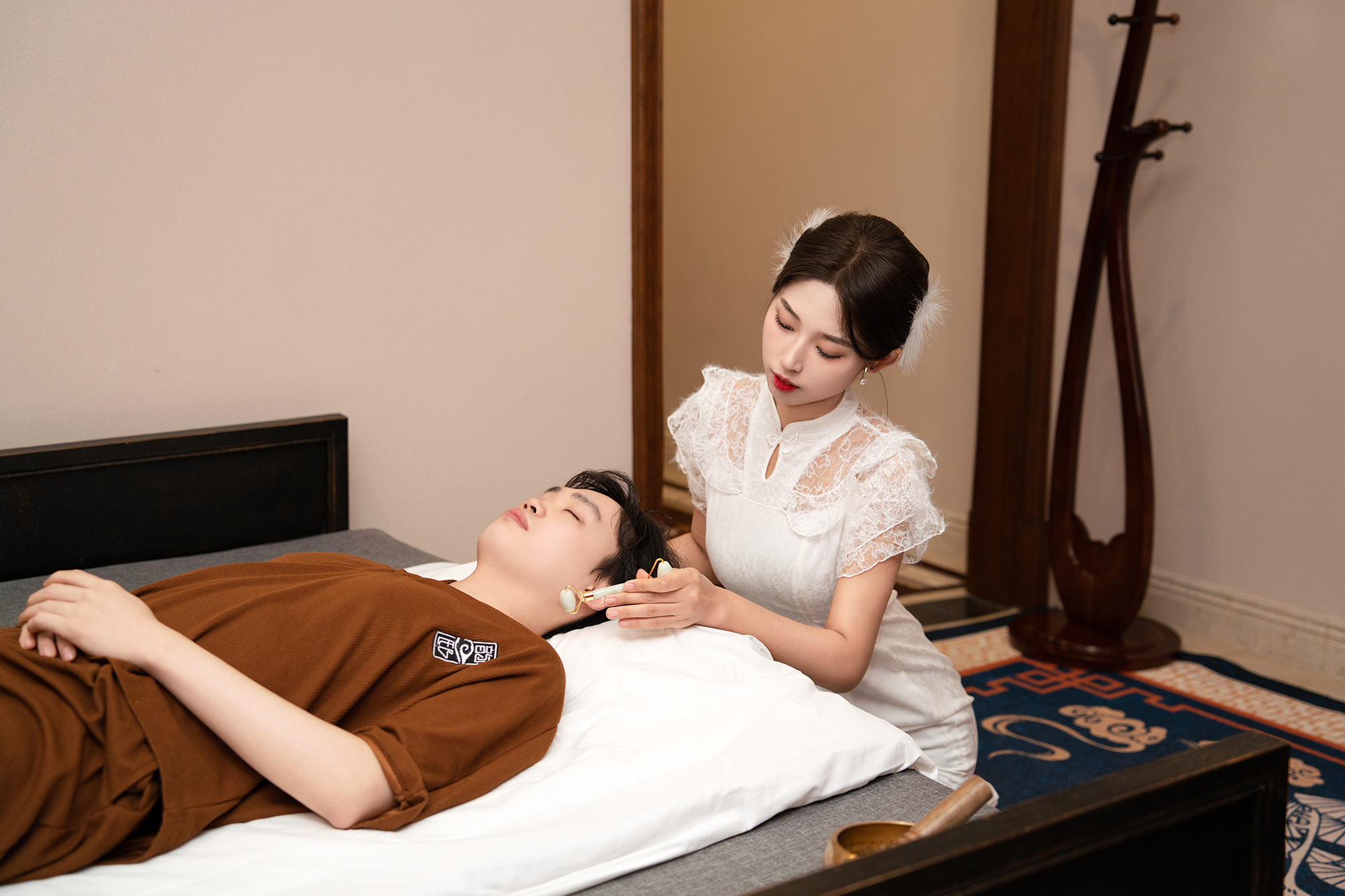 在东莞男士水疗Spa会馆，享受丰富项目的舒适与满足