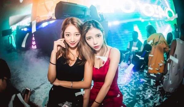 女追男好追吗 恋爱高手会告诉你这样做