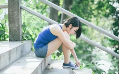 怎么和女朋友长久 争取做到这些条件吧