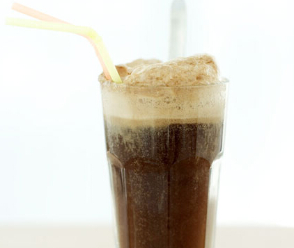 “低糖”碳酸饮料也致肥胖