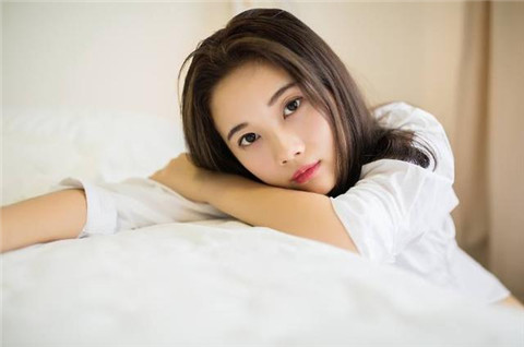 女生说想我了，这样高情商回应让她心花怒放