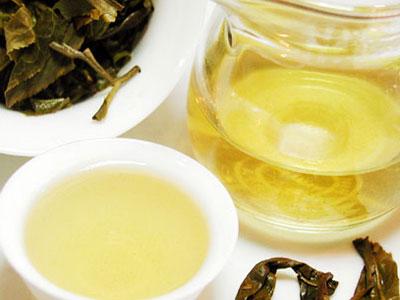 正确饮用乌龙茶有利于排油减肥